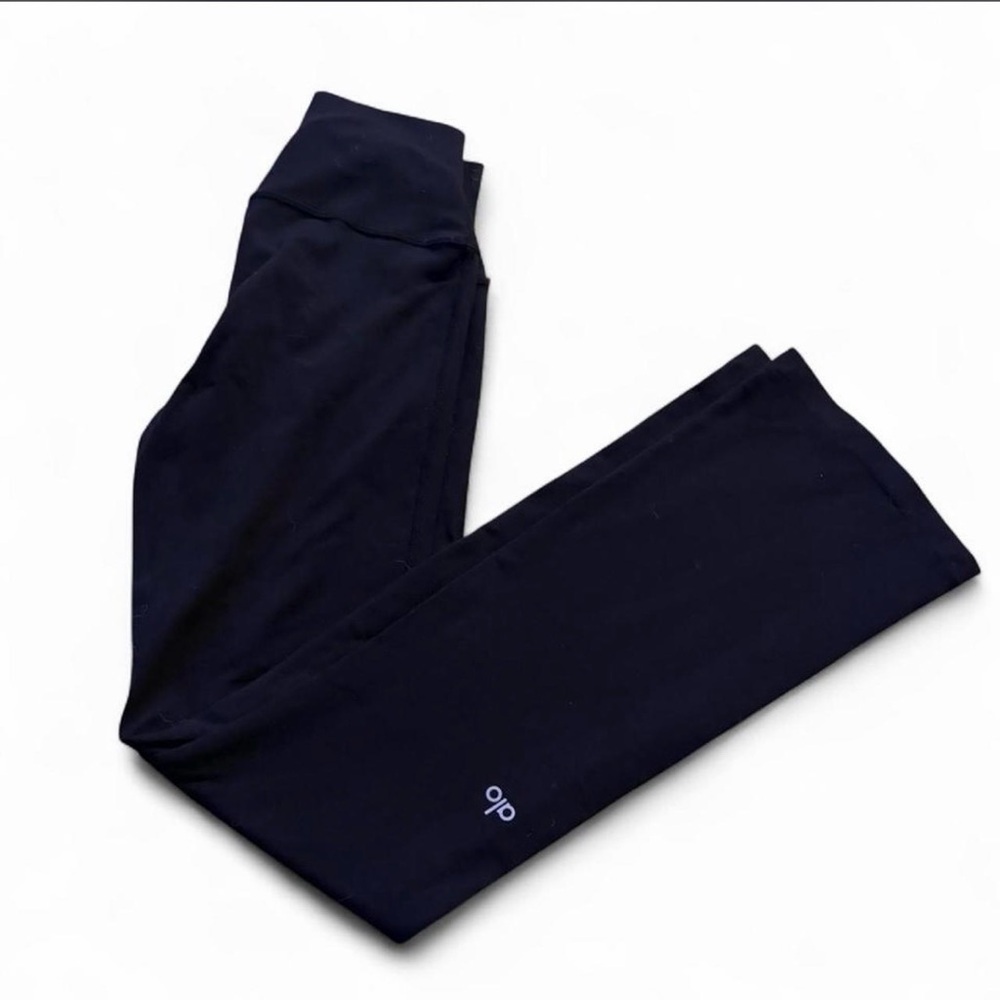 ALO Yoga Black Active Leggings with Subtle Logo